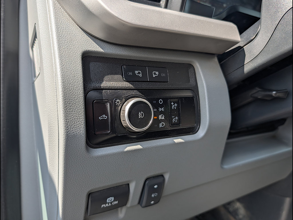 Certified 2023 Ford F250 XLT w/ FX4 Off-Road Package AWD/4WD image 29