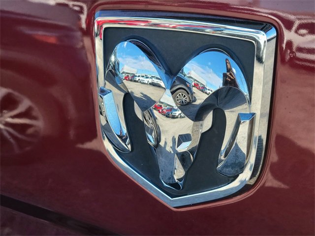 Used 2017 RAM 1500 Classic SLT image 5