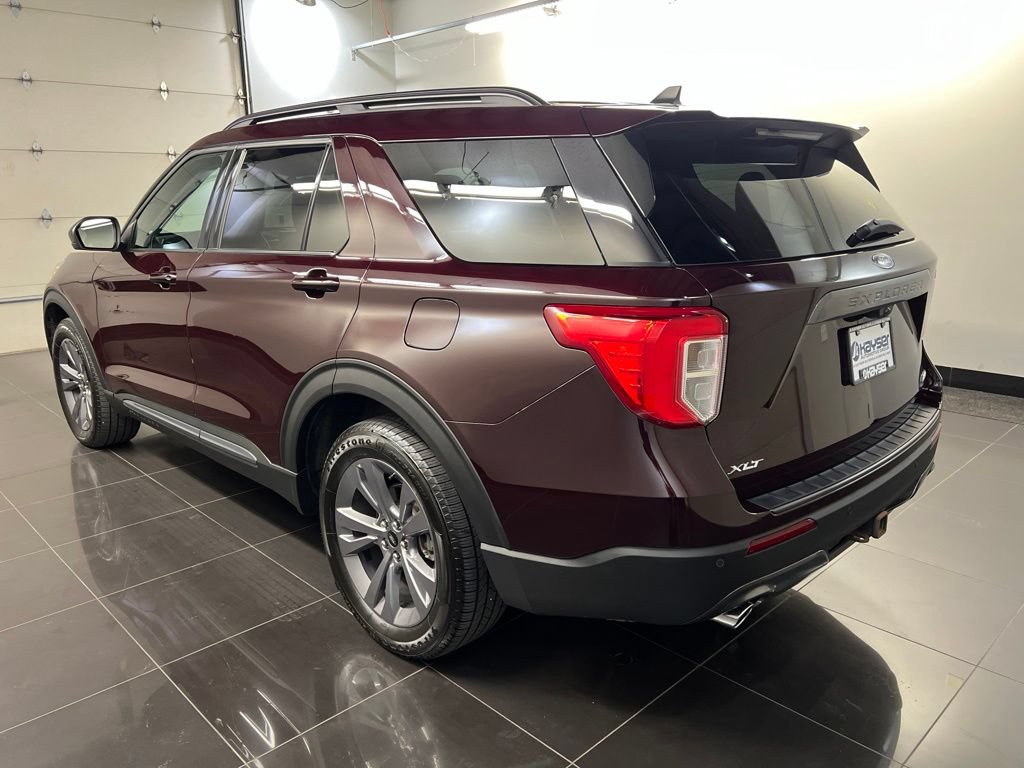 Certified 2023 Ford Explorer XLT AWD/4WD image 4