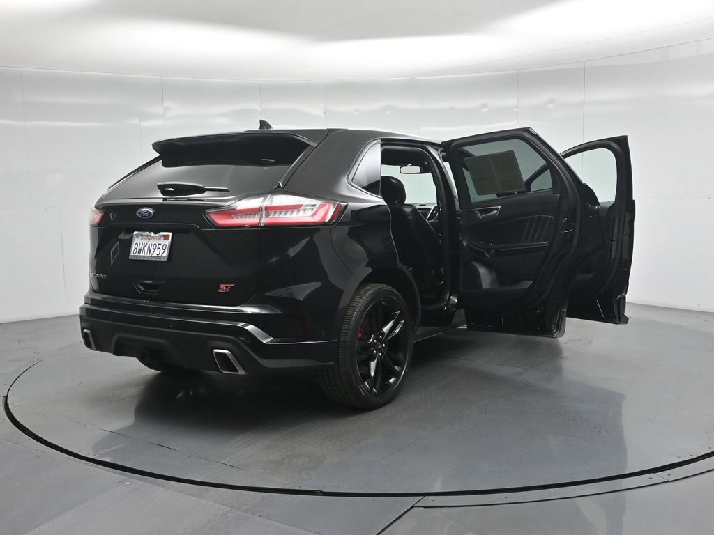 Certified 2019 Ford Edge ST w/ Equipment Group 401A image 33