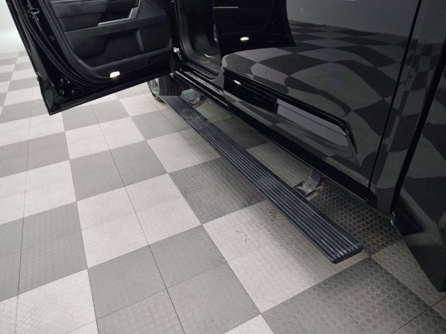 Used 2023 Toyota Tundra Platinum w/ Advanced Package AWD/4WD image 23