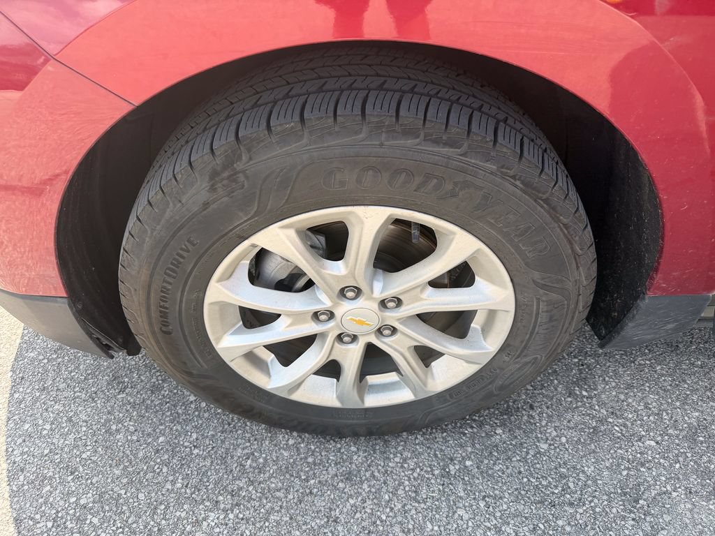 Used 2019 Chevrolet Equinox LT w/ Sun & Navigation Package AWD/4WD image 23