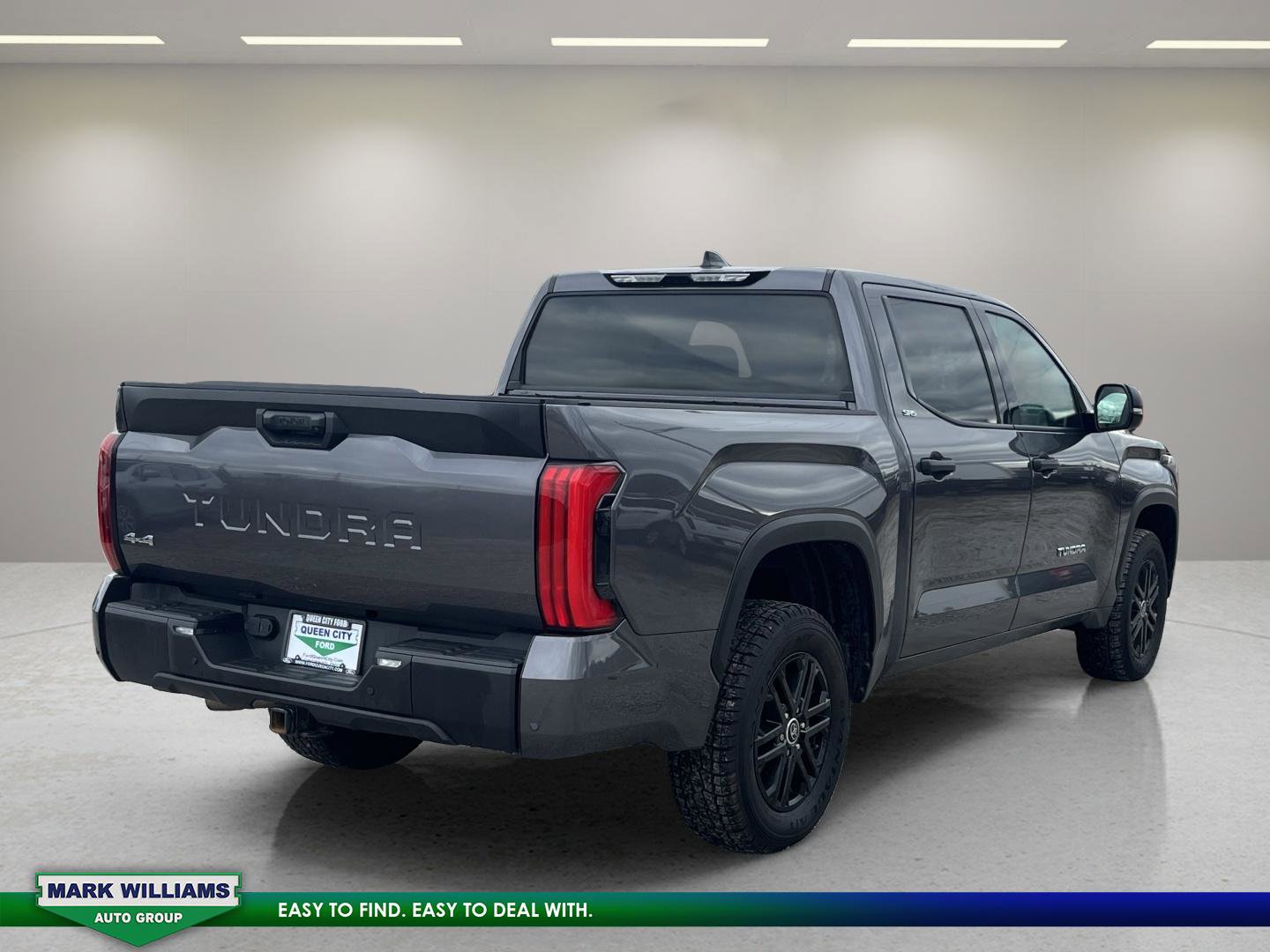 Used 2022 Toyota Tundra SR5 image 13