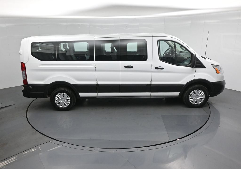 Certified 2019 Ford Transit 350 XLT RWD image 40