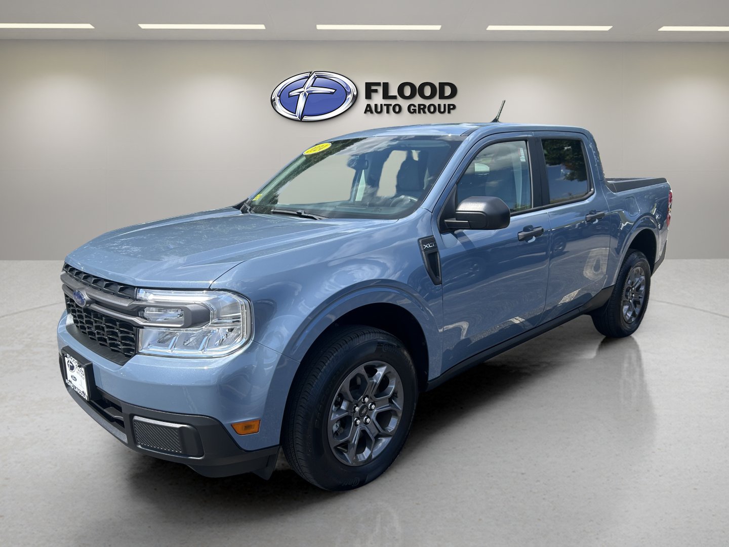 Certified 2024 Ford Maverick XL FWD image 3