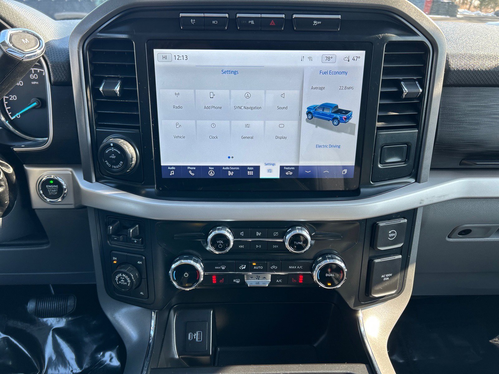 Certified 2022 Ford F150 XLT w/ Equipment Group 302A High image 27