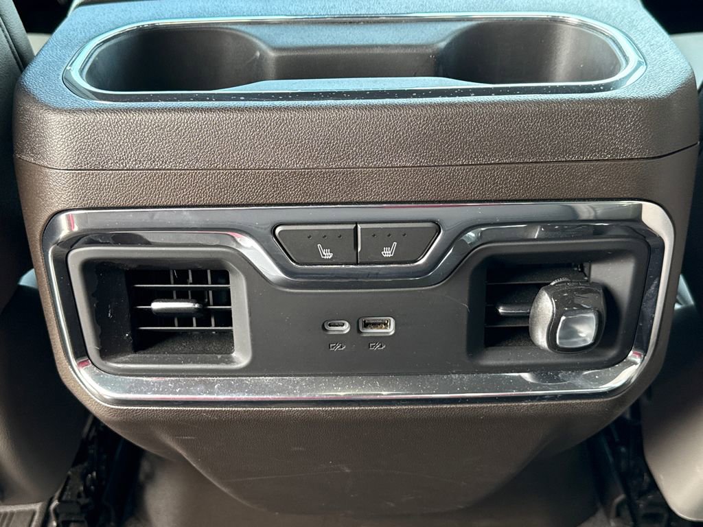 Used 2024 GMC Sierra 2500 SLT w/ SLT Premium Package image 22