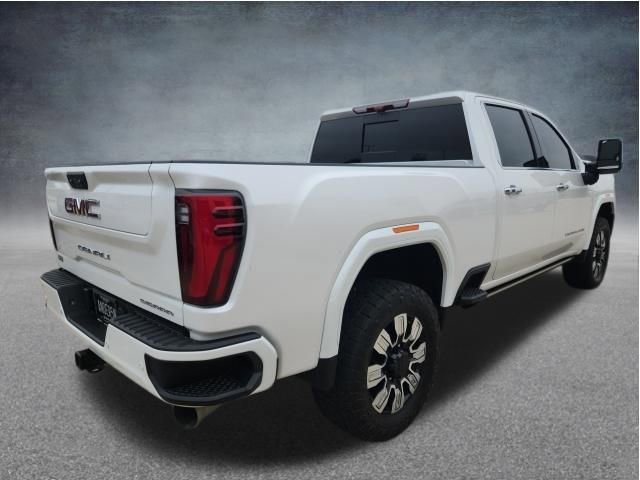 Used 2024 GMC Sierra 2500 Denali w/ Denali Reserve Package AWD/4WD image 10