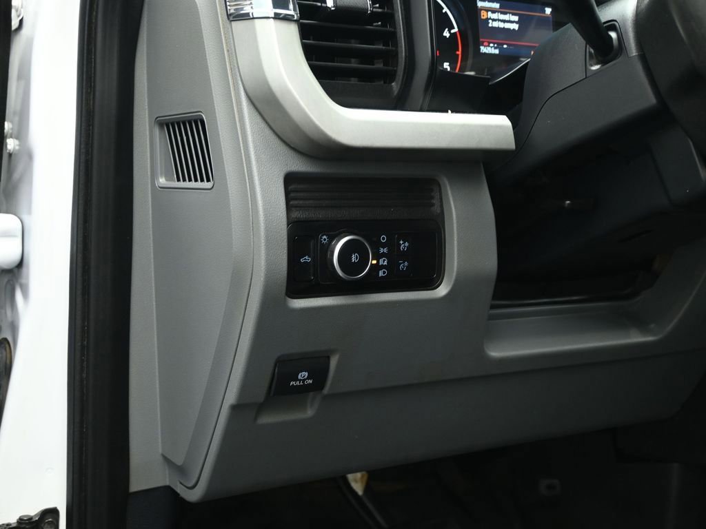 Certified 2023 Ford F250 XL w/ FX4 Off-Road Package image 36