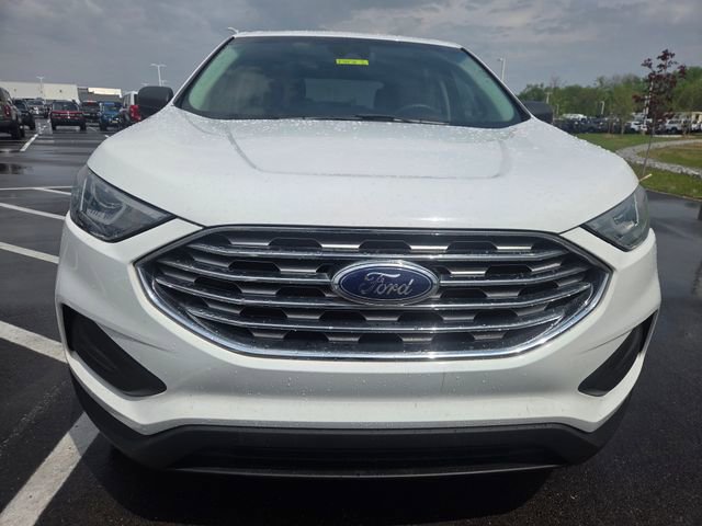 Certified 2019 Ford Edge SE FWD image 3