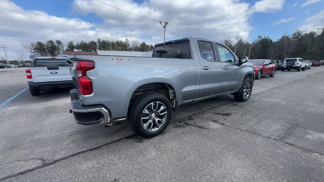 Used 2024 Chevrolet Silverado 1500 LT image 5