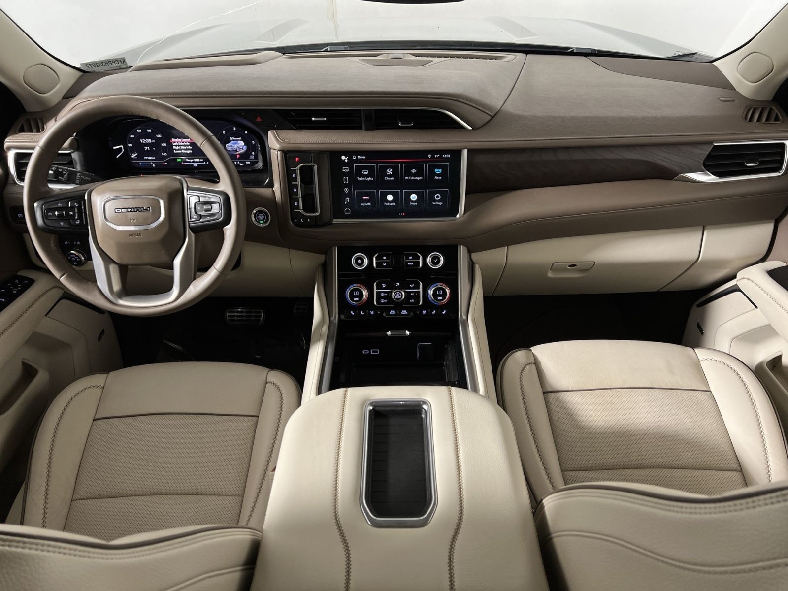 Used 2023 GMC Yukon Denali RWD image 22