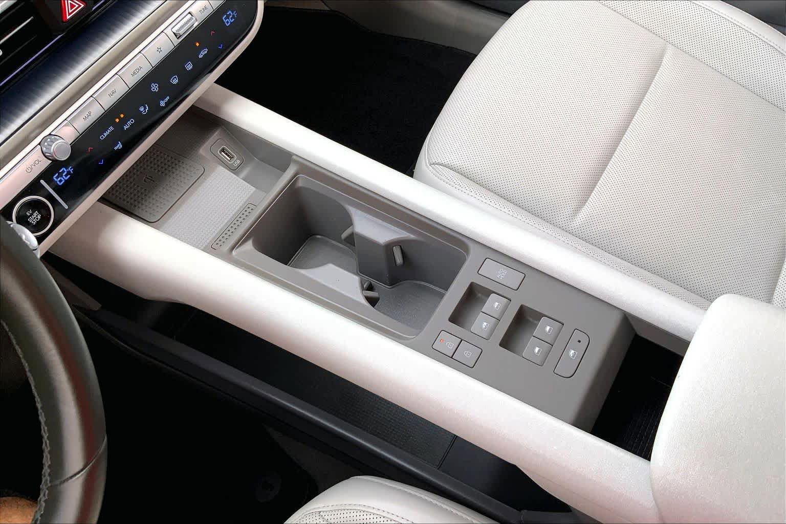 Used 2023 Hyundai Ioniq 6 SEL w/ Cargo Package RWD image 13