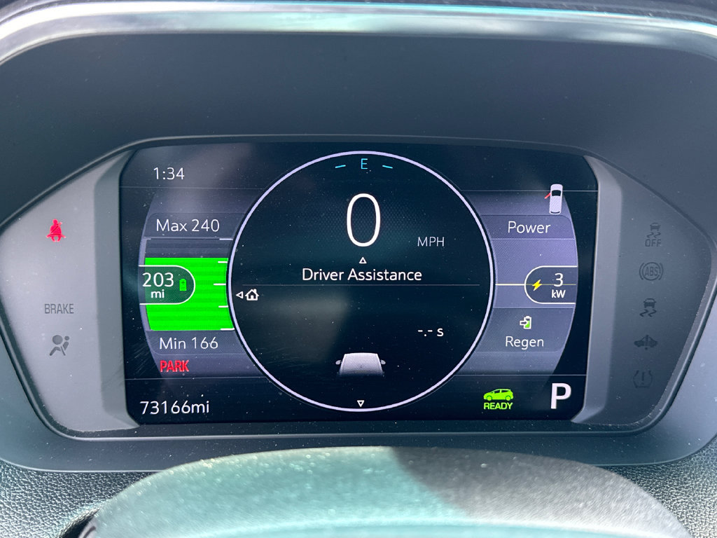 Used 2022 Chevrolet Bolt LT FWD image 27