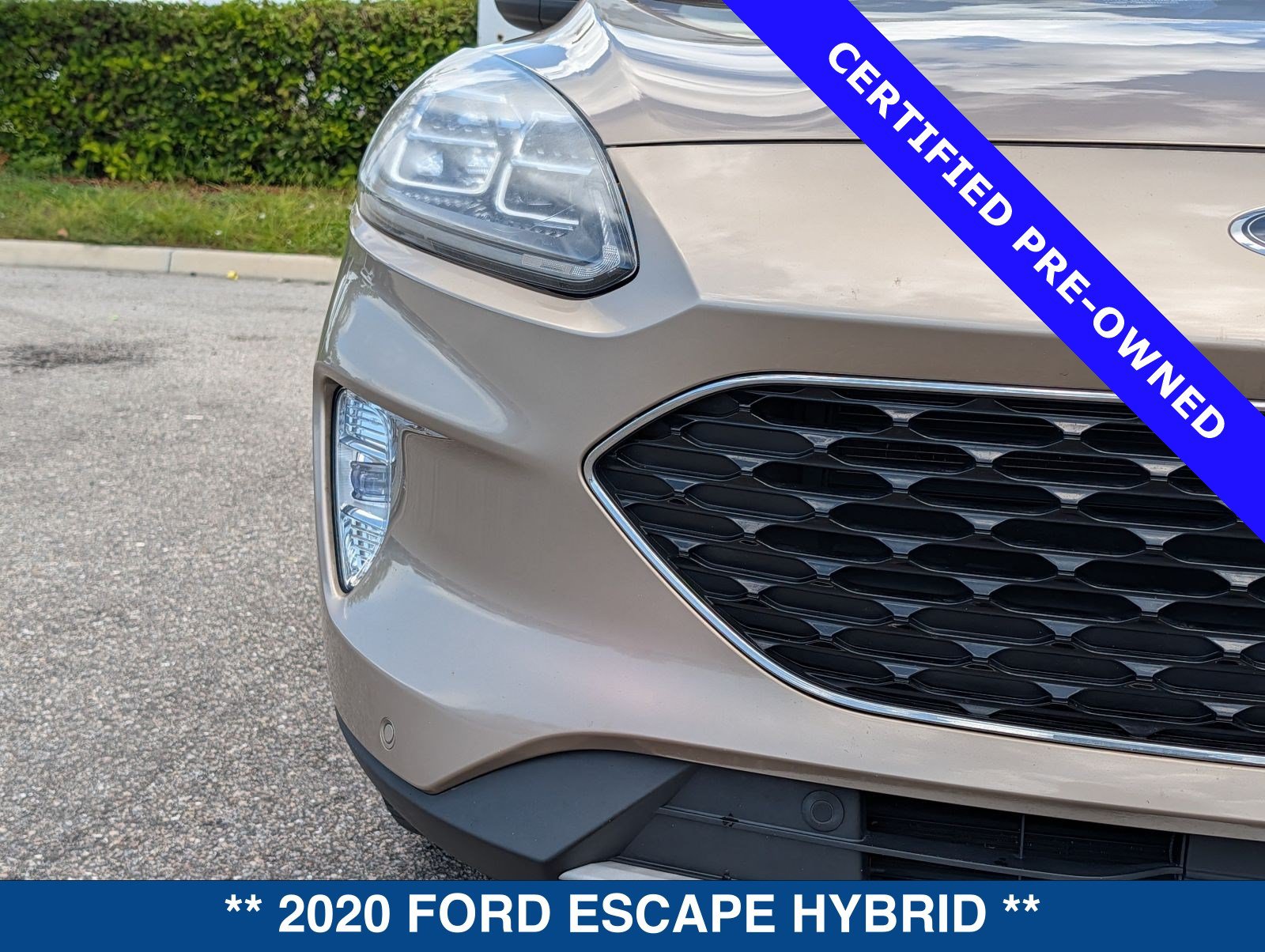 Certified 2020 Ford Escape Titanium FWD image 10