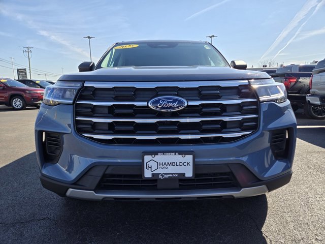 Certified 2025 Ford Explorer Active image 9