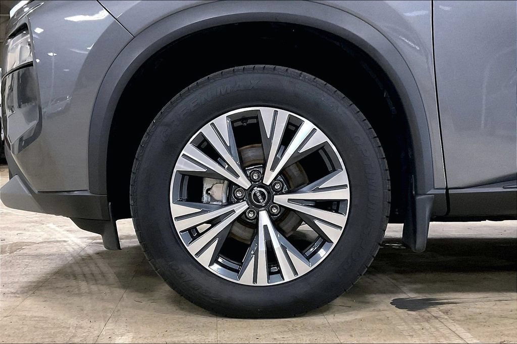 Used 2023 Nissan Rogue SV w/ SV Premium B Package AWD/4WD image 9