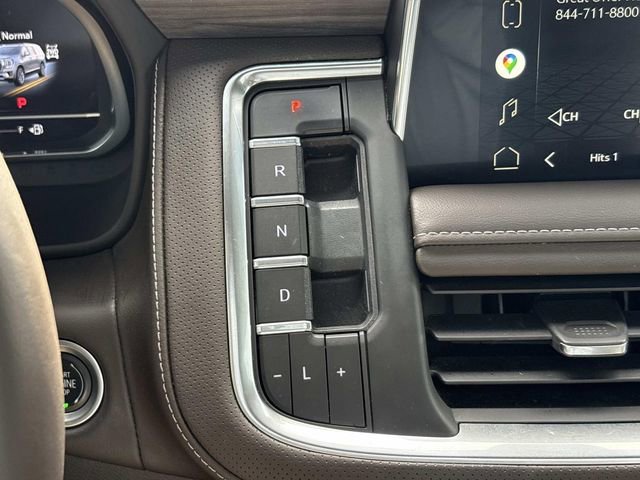 Used 2022 GMC Yukon SLT w/ SLT Luxury Package AWD/4WD image 32
