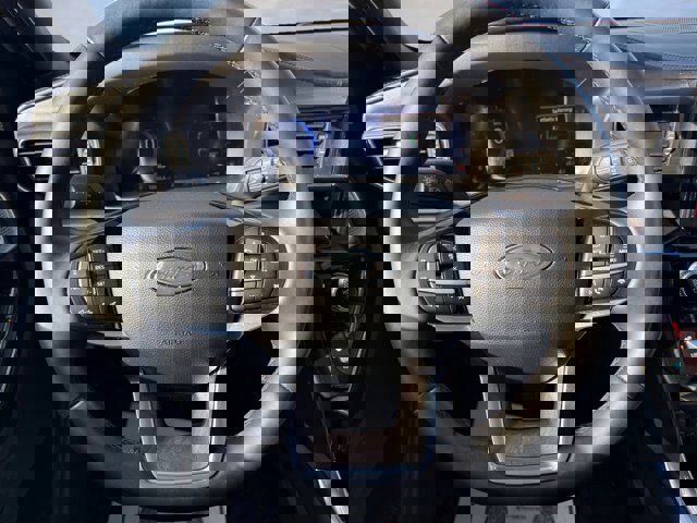 Certified 2023 Ford Explorer Platinum w/ Technology Package image 20