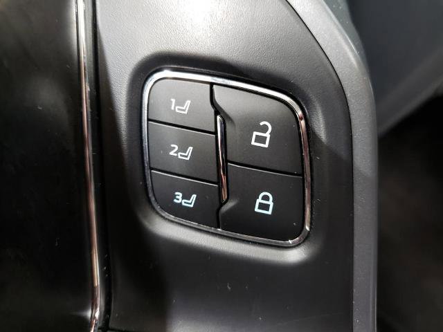 Certified 2022 Ford F150 Lariat w/ Equipment Group 502A High image 21