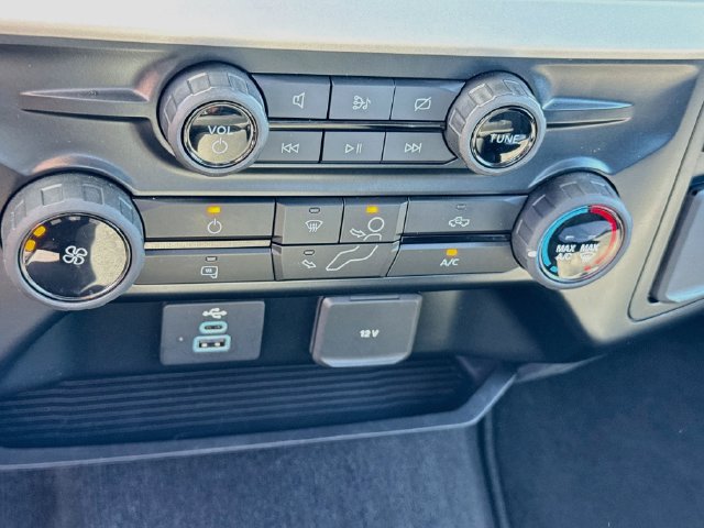 Certified 2023 Ford F250 XL w/ STX Appearance Package AWD/4WD image 22