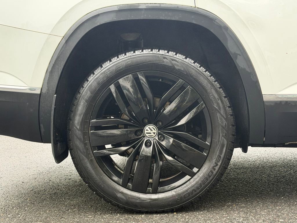 Used 2018 Volkswagen Atlas SEL AWD/4WD image 9