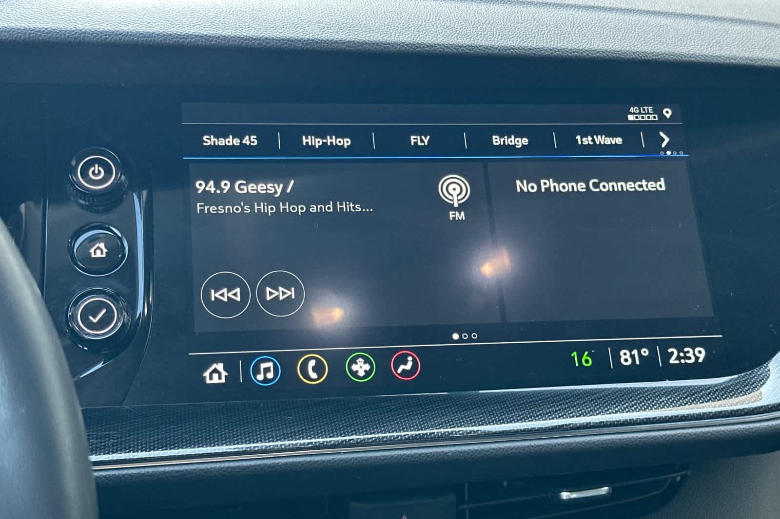 Used 2023 Buick Envision Essence FWD image 19