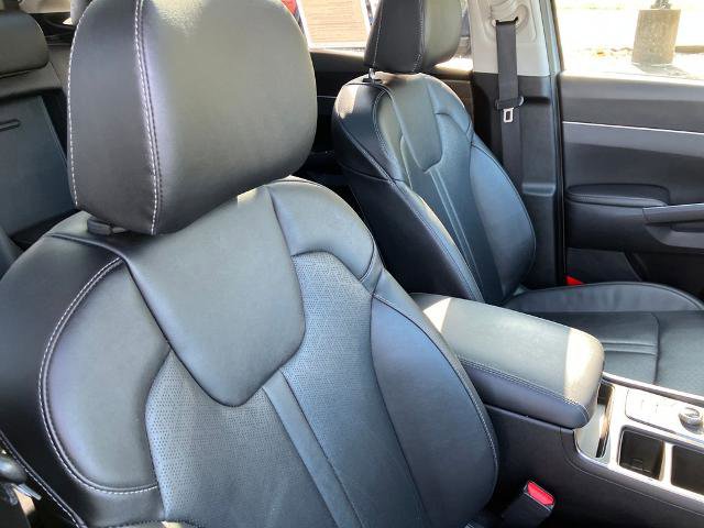 Used 2022 Kia Sorento S w/ Panoramic Sunroof Package AWD/4WD image 22
