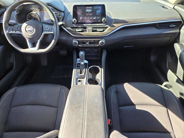 Used 2023 Nissan Altima 2.5 SV AWD/4WD image 14