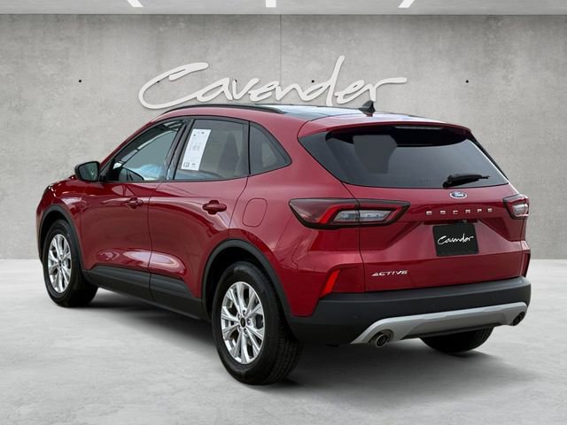 Certified 2025 Ford Escape Active w/ Tech Pack #1 image 3
