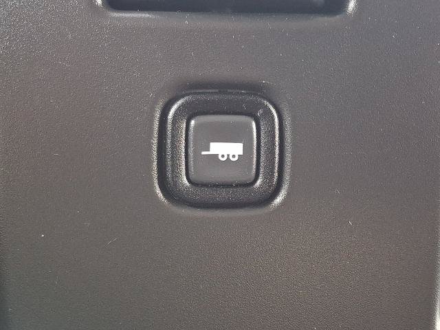 Used 2025 GMC Savana 2500 w/ Driver Convenience Package RWD image 25
