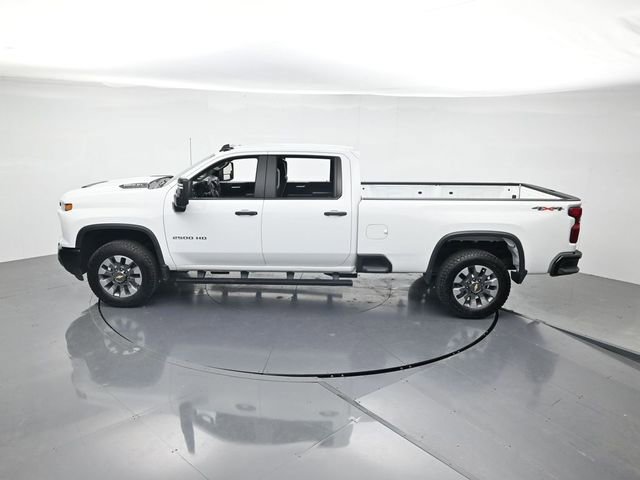 Used 2025 Chevrolet Silverado 2500 Custom AWD/4WD image 40