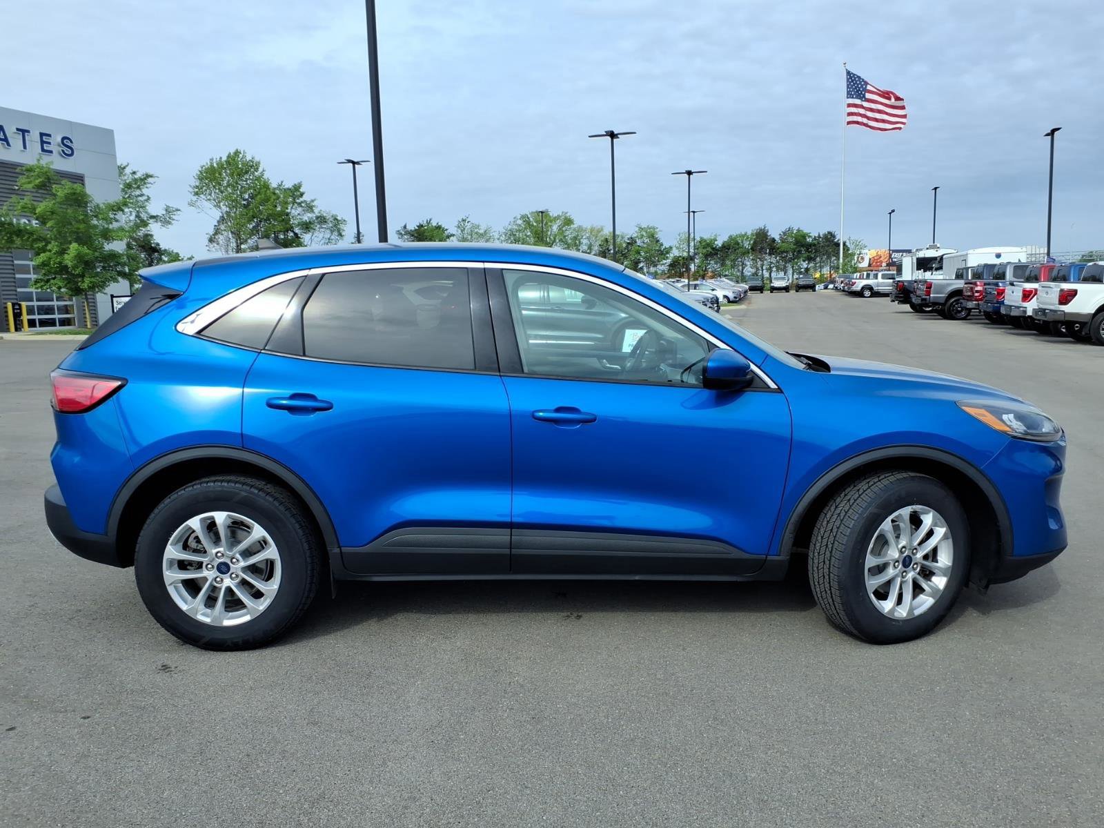 Certified 2021 Ford Escape SE w/ Cold Weather Package image 6