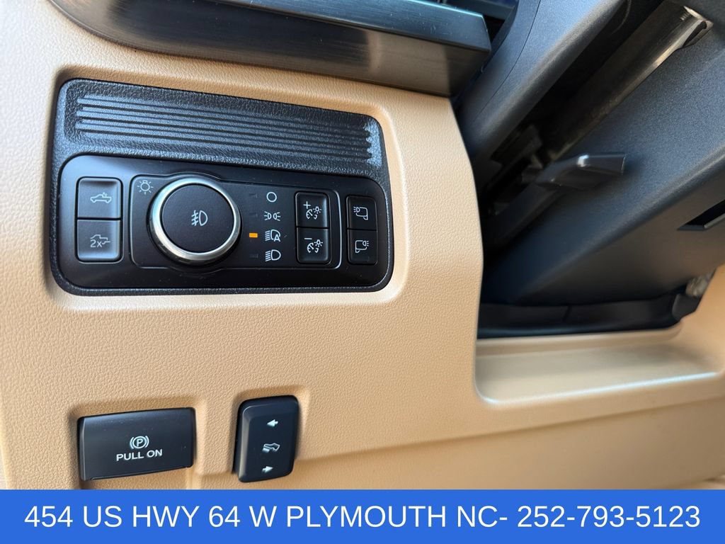 Certified 2025 Ford F350 Lariat w/ Lariat Ultimate Package AWD/4WD image 21