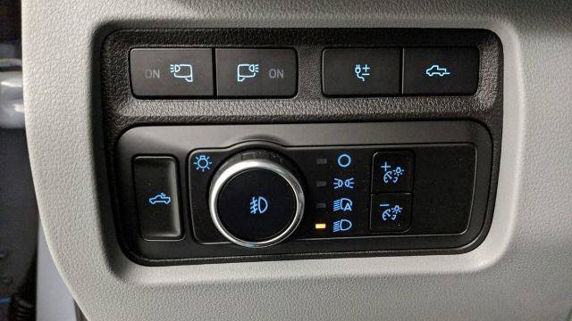 Certified 2024 Ford F250 Limited AWD/4WD image 30