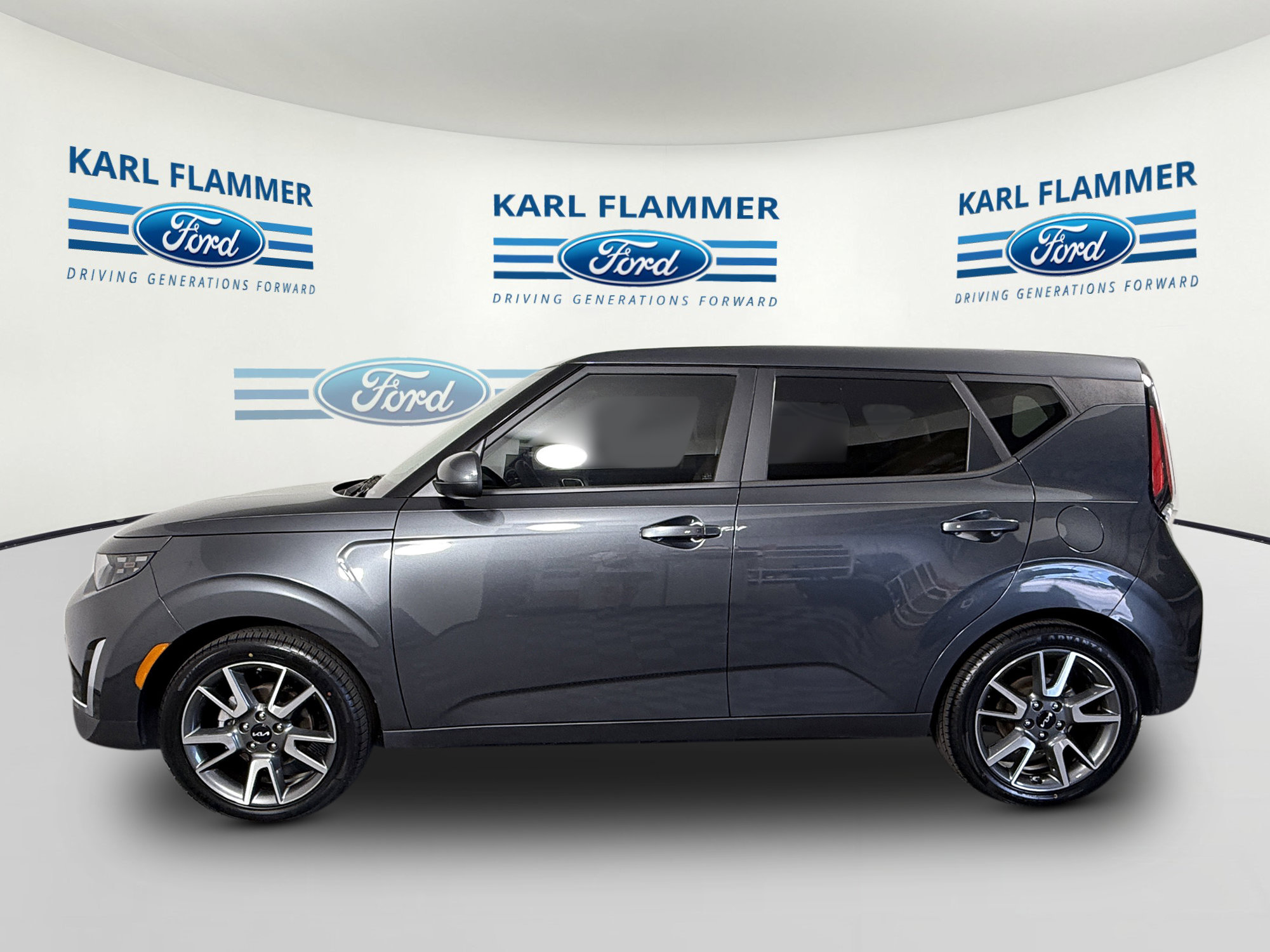 Used 2024 Kia Soul EX w/ Option Group 015 FWD image 5