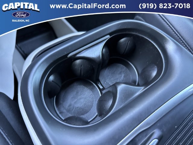 Used 2024 Chrysler Pacifica Touring-L FWD image 31