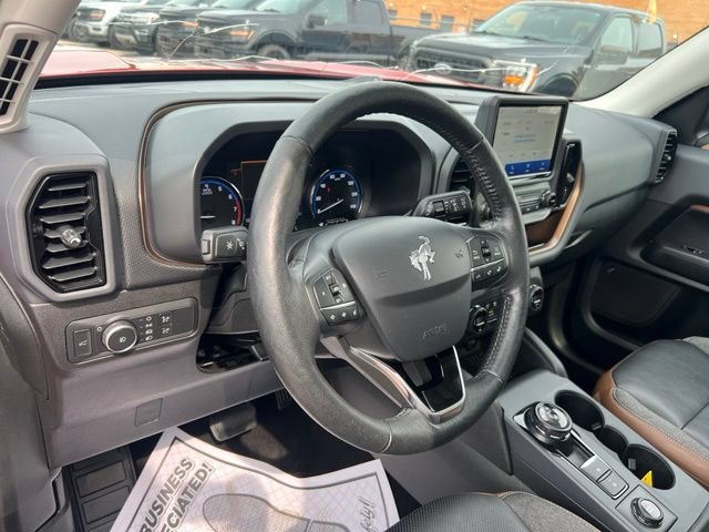 Certified 2021 Ford Bronco Sport Outer Banks w/ Outer Banks Package AWD/4WD image 7