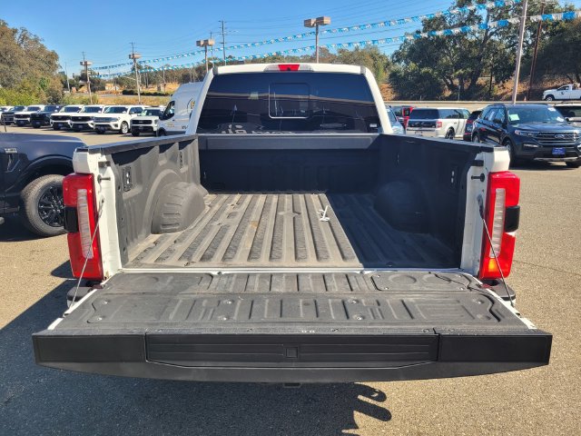 Certified 2024 Ford F250 Lariat w/ Lariat Ultimate Package AWD/4WD image 8