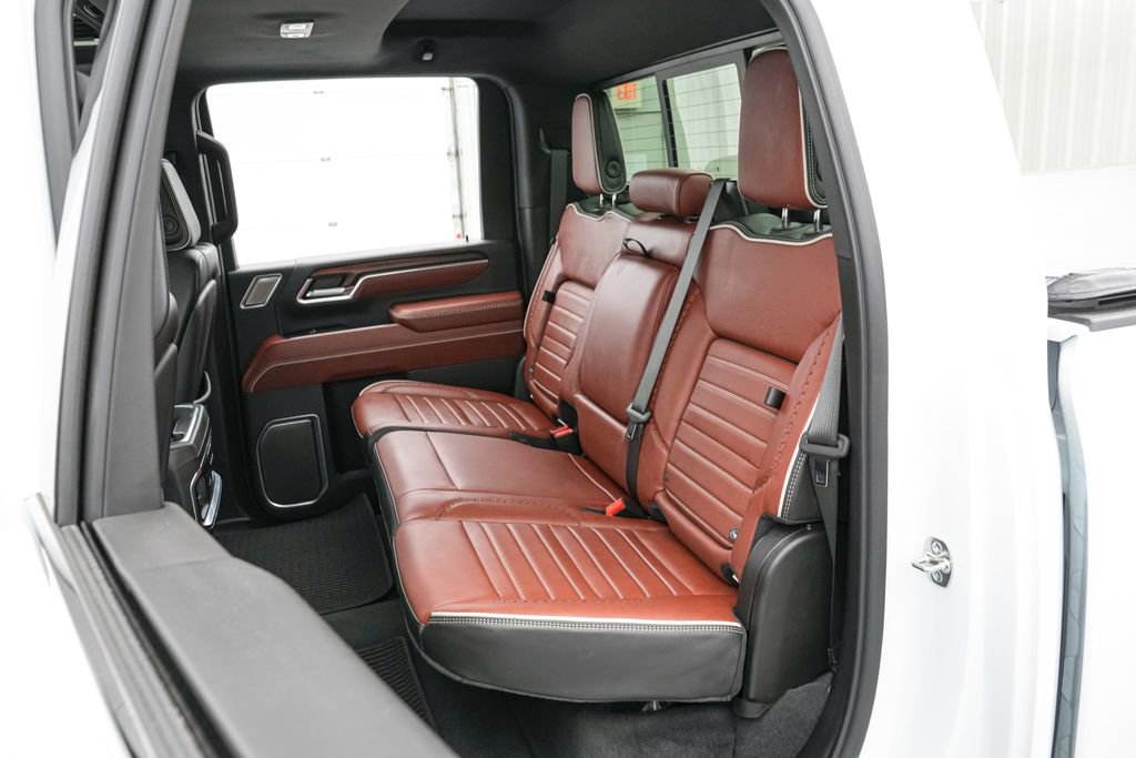 Used 2025 GMC Sierra 2500 Denali Ultimate AWD/4WD image 25