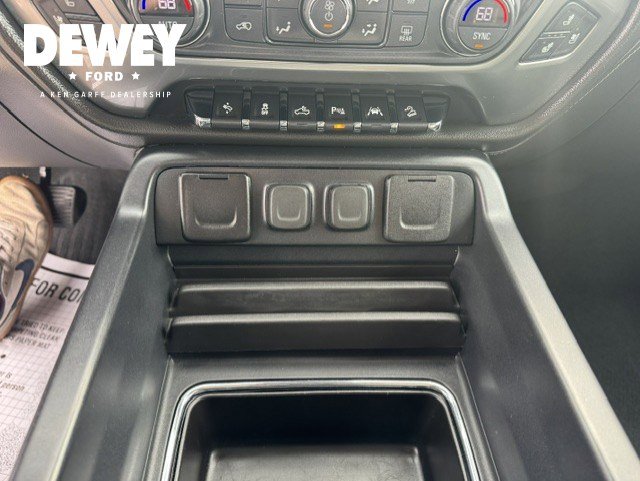 Used 2018 Chevrolet Silverado 1500 LTZ Z71 w/ Redline Edition AWD/4WD image 23