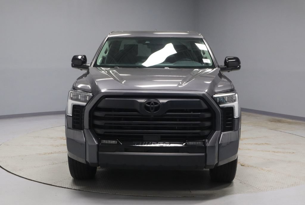 Used 2024 Toyota Tundra Limited AWD/4WD image 8