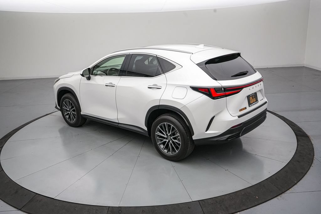 Used 2024 Lexus NX 250 FWD image 6