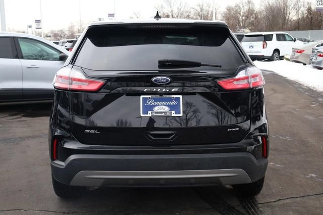 Certified 2024 Ford Edge SEL image 4