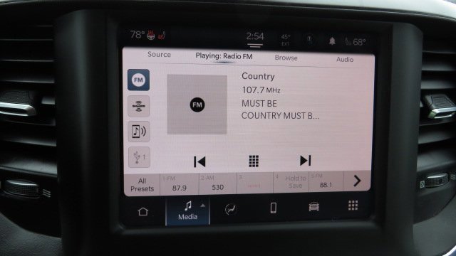 Used 2022 RAM 1500 Big Horn image 13