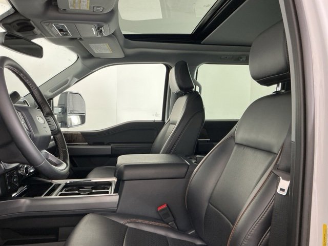 Certified 2025 Ford F350 Lariat w/ FX4 Off-Road Package image 17
