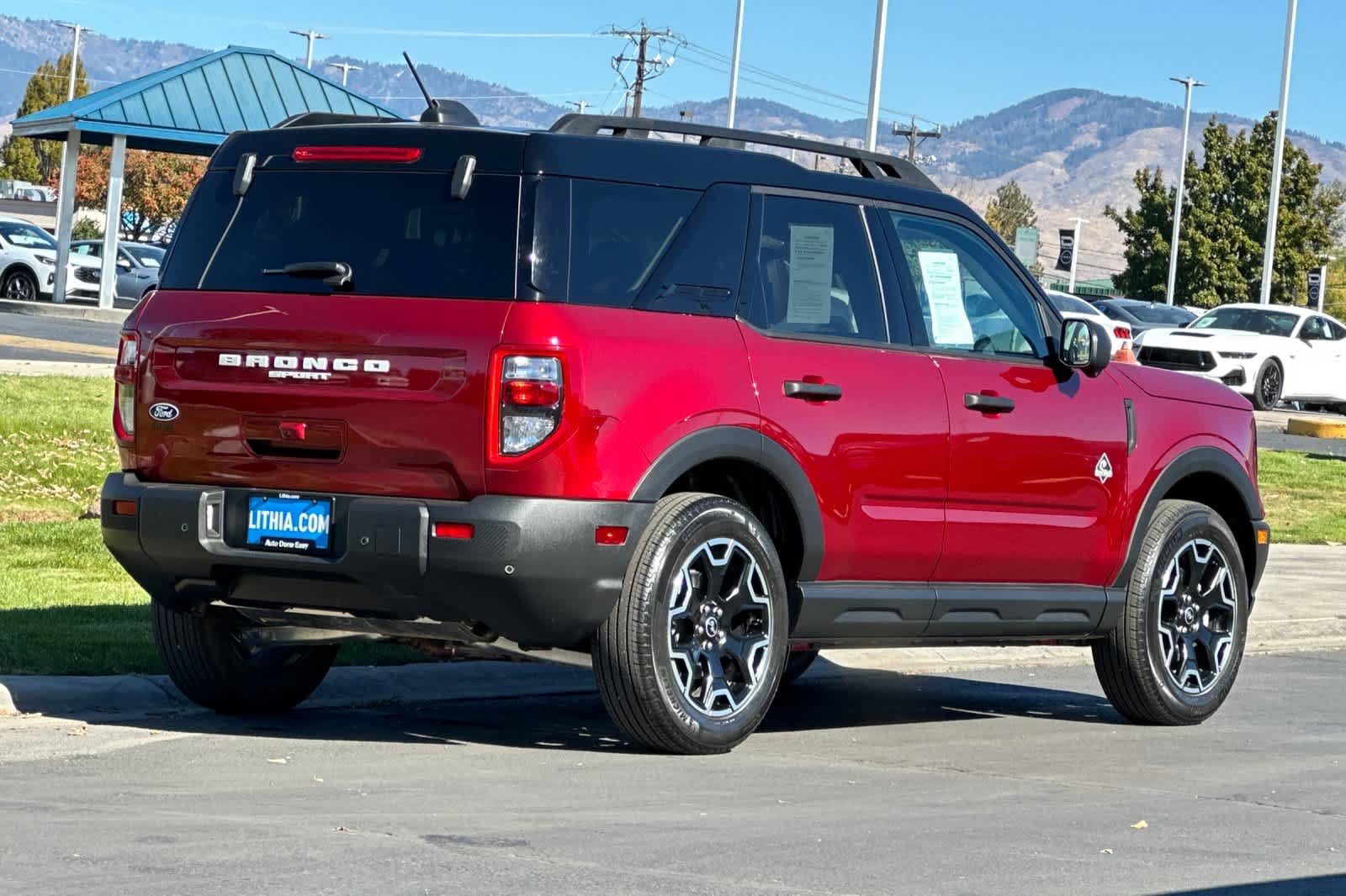 Certified 2026 Ford Bronco Sport Outer Banks w/ Outer Banks Tech Package+ AWD/4WD image 2