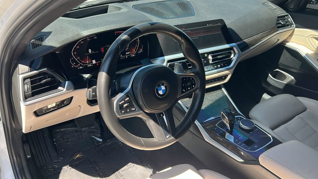 Used 2020 BMW 330i Sedan w/ Premium Package RWD image 12