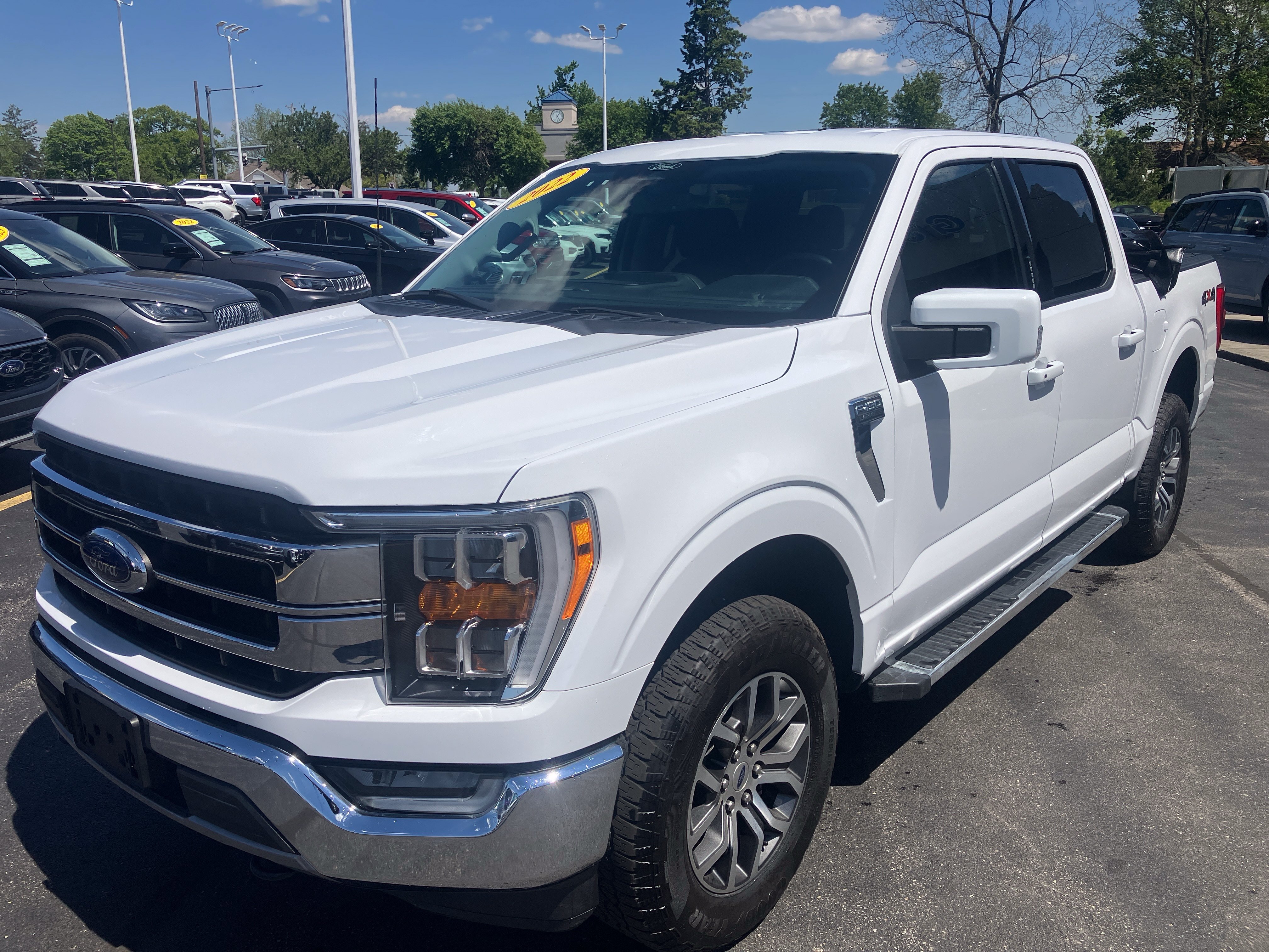 Certified 2022 Ford F150 Lariat w/ Equipment Group 501A Mid AWD/4WD image 3