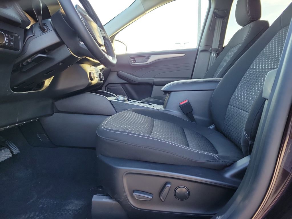 Certified 2023 Ford Escape Active image 17